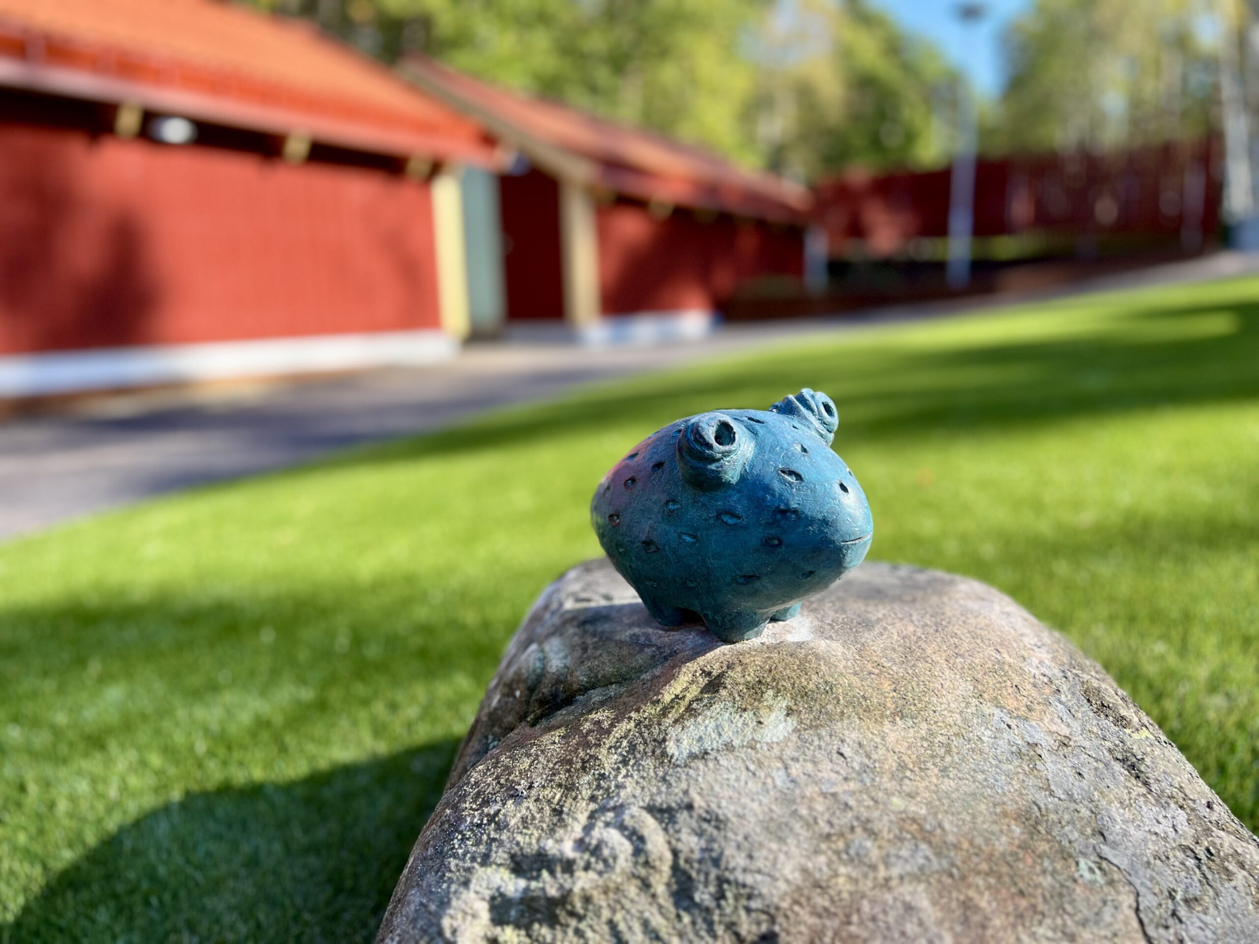 Skulptur på Hallernas Norra förskolas utegård